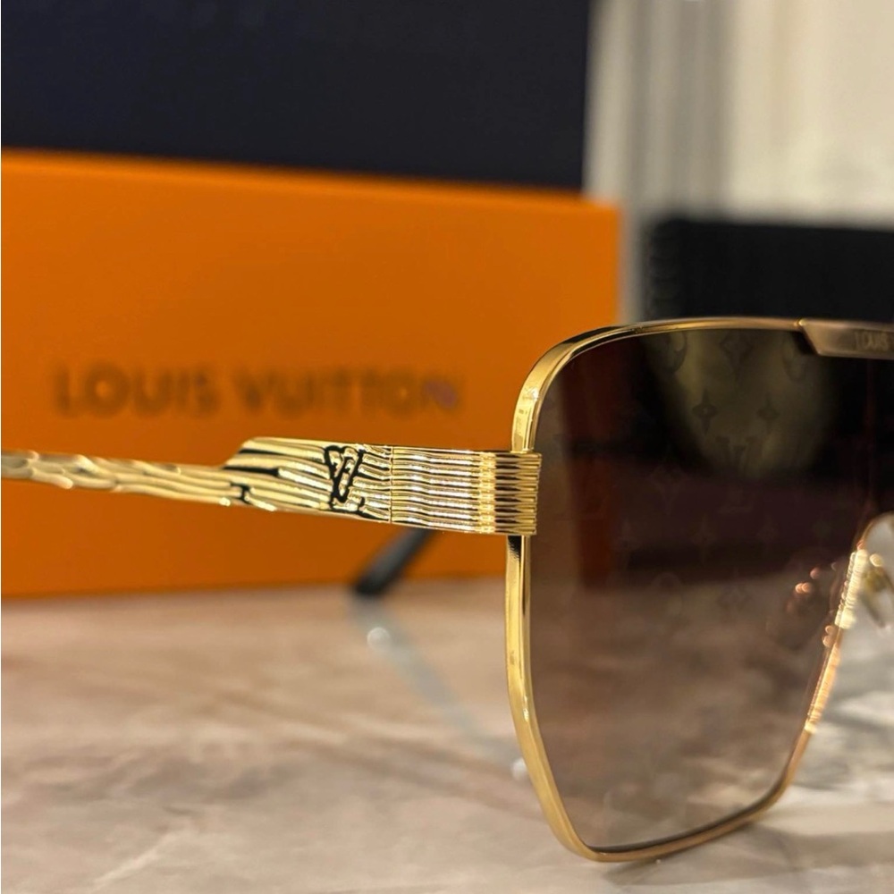 Louis Vuitton Gold-Tinted Sunglasses - Picture 3 of 6